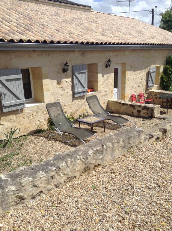 Chateau Nardou Hotel Saint-Sulpice-et-Cameyrac Quarto foto