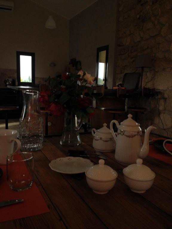 Chateau Nardou Hotel Saint-Sulpice-et-Cameyrac Quarto foto