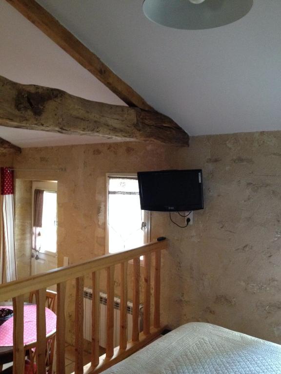 Chateau Nardou Hotel Saint-Sulpice-et-Cameyrac Quarto foto