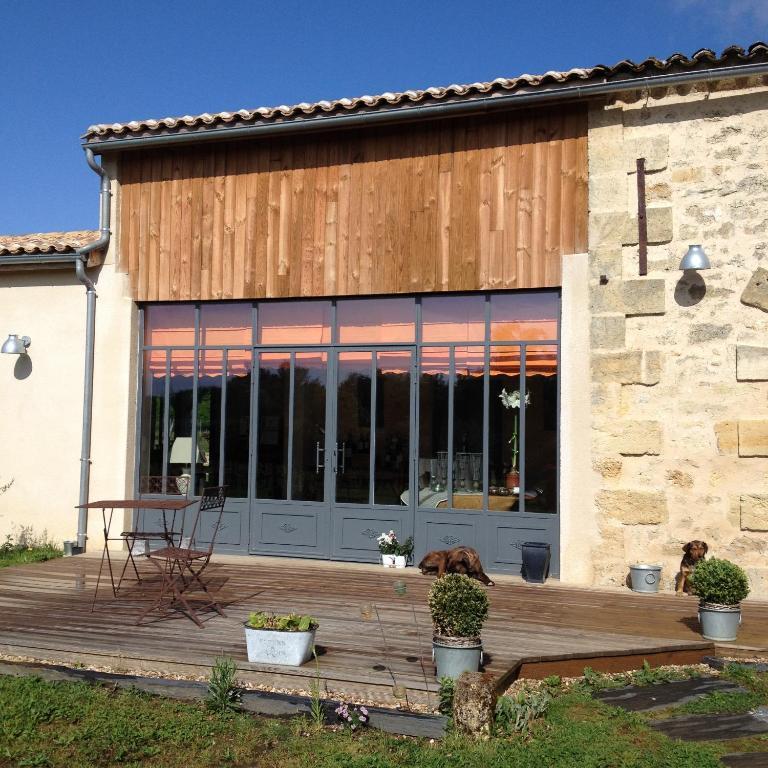 Chateau Nardou Hotel Saint-Sulpice-et-Cameyrac Quarto foto