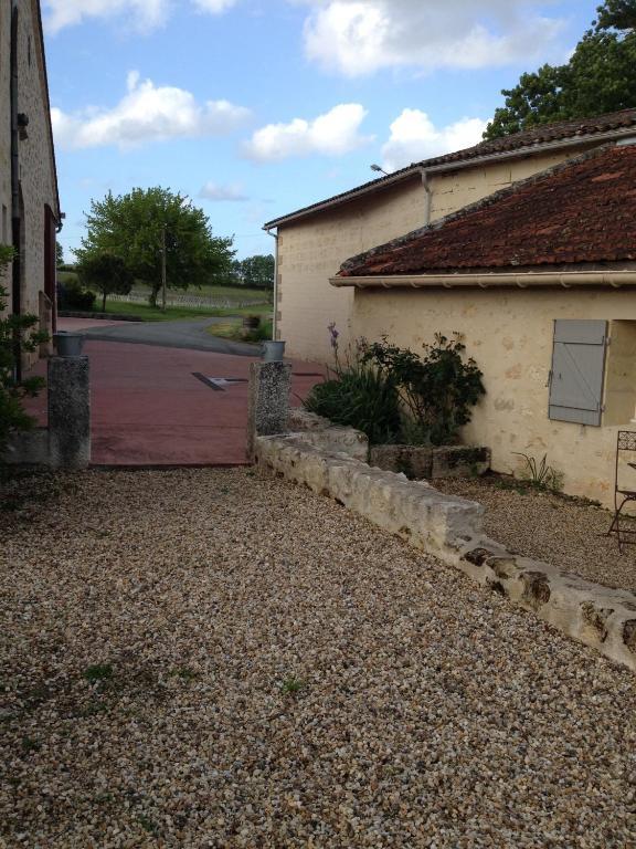 Chateau Nardou Hotel Saint-Sulpice-et-Cameyrac Quarto foto