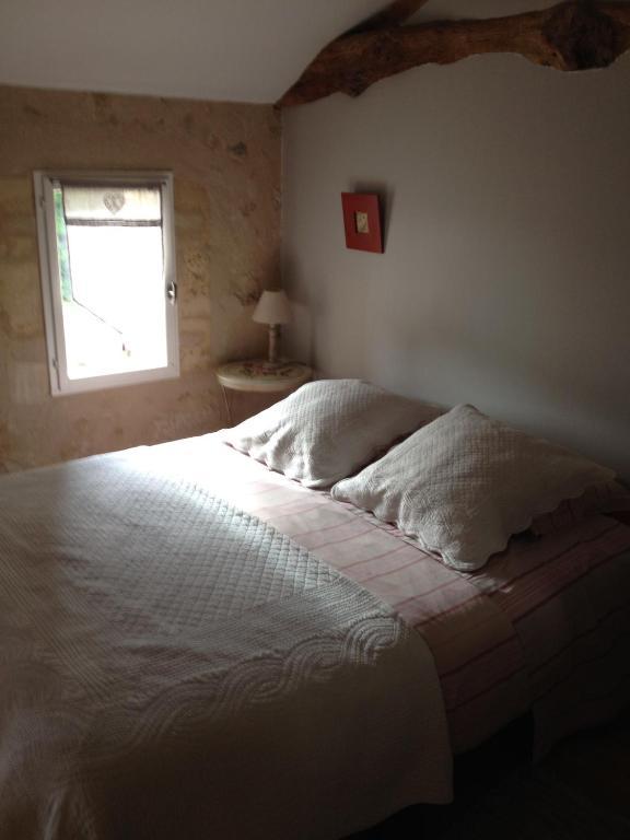 Chateau Nardou Hotel Saint-Sulpice-et-Cameyrac Quarto foto