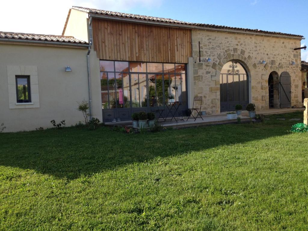 Chateau Nardou Hotel Saint-Sulpice-et-Cameyrac Quarto foto